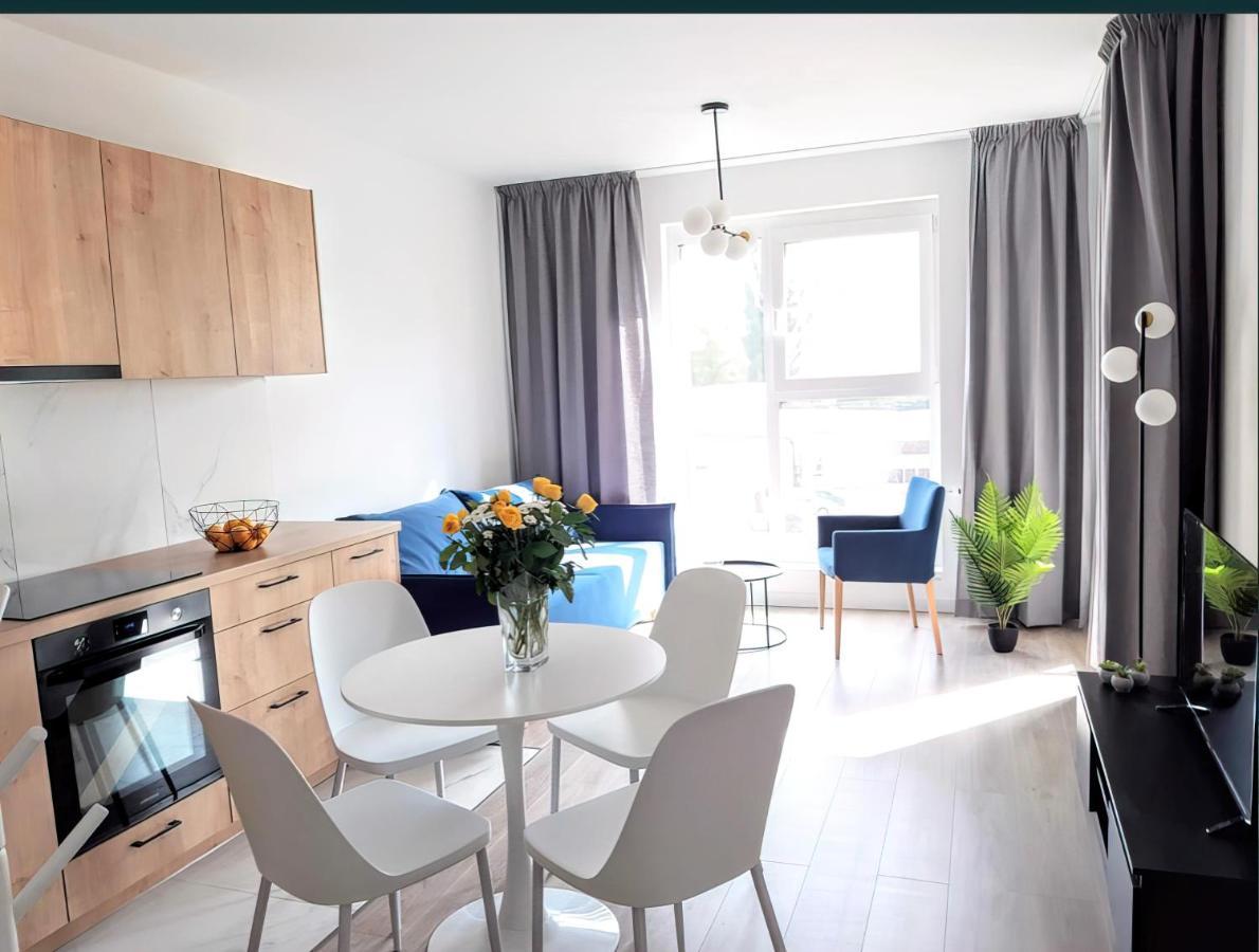 Apartamenty Fuzja - Komfortowe Mieszkania Blisko Centrum Lodzi Garaz Екстериор снимка