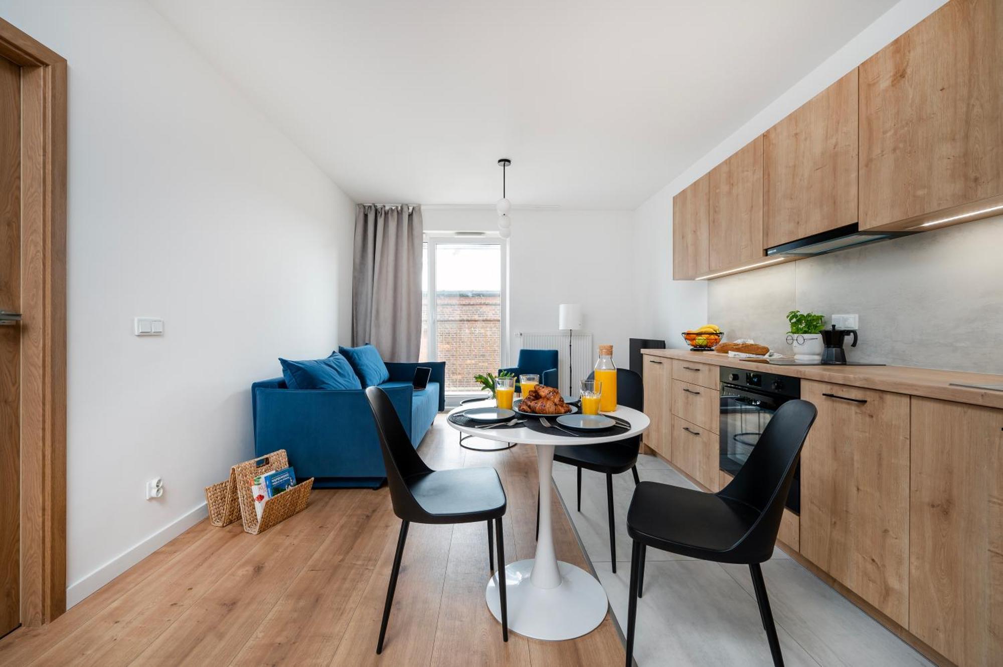 Apartamenty Fuzja - Komfortowe Mieszkania Blisko Centrum Lodzi Garaz Екстериор снимка