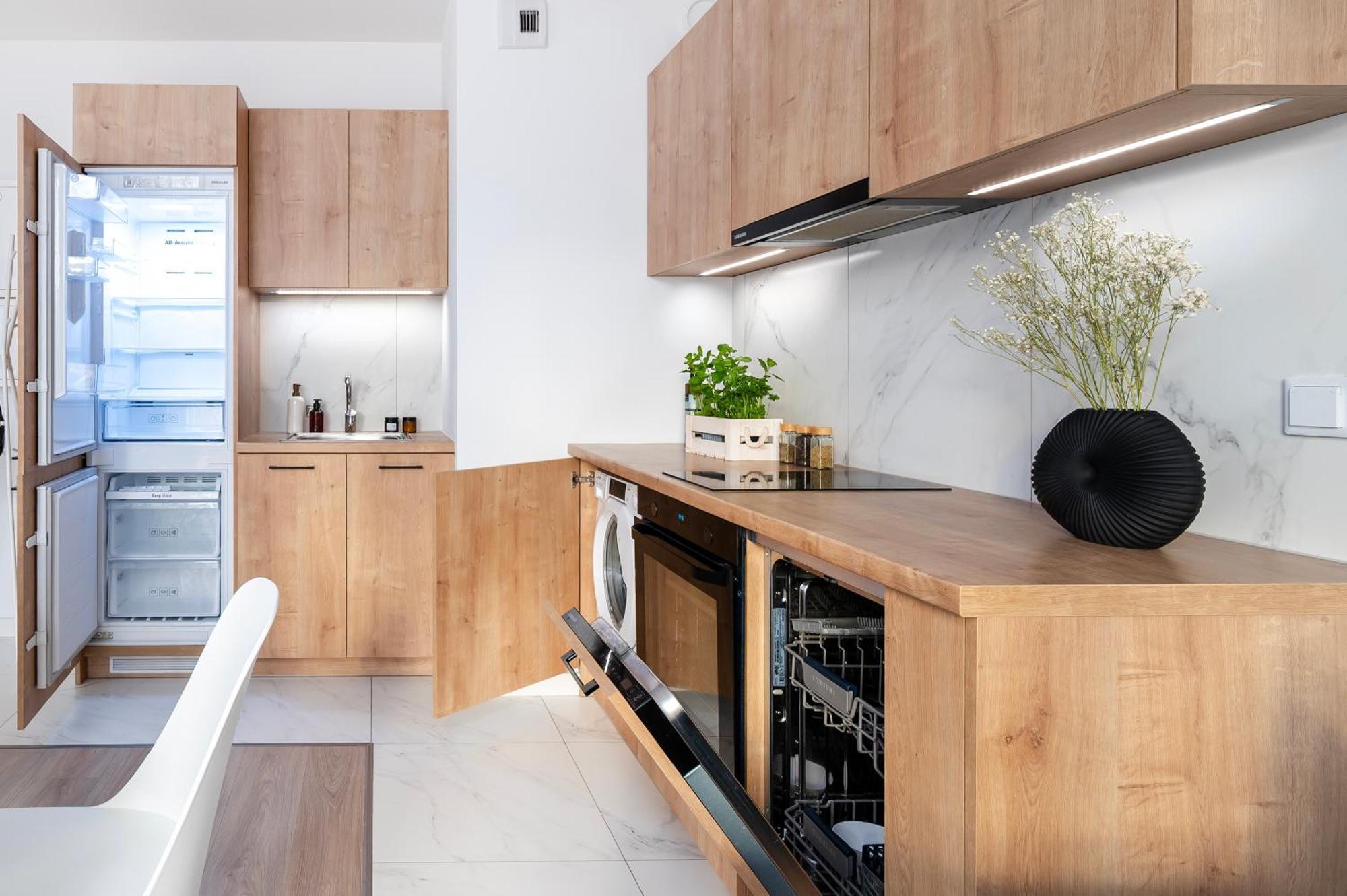Apartamenty Fuzja - Komfortowe Mieszkania Blisko Centrum Lodzi Garaz Екстериор снимка